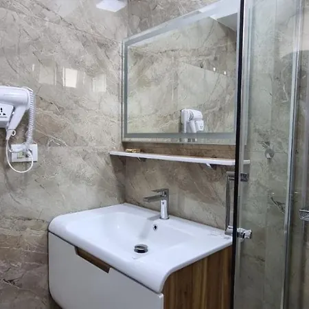 Nocleg ze śniadaniem Aaa